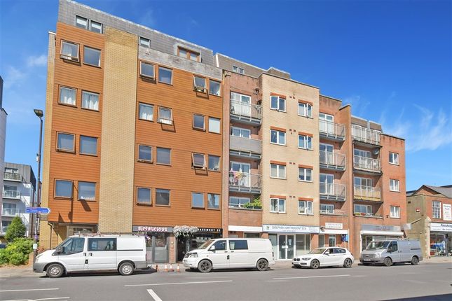 2-bed flat on High Street Cosham, Portsmouth, £140,000
