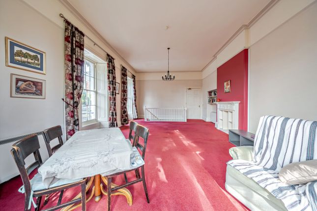 Flat 1, Montgomery Court,, Portway, Somerset photo 4