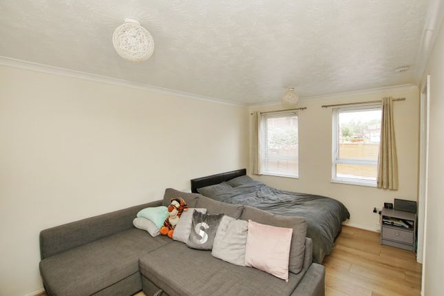 Flat for sale in Bader Close, Yate, Bristol, Gloucestershire