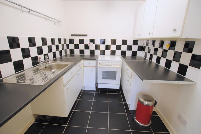 Flat to rent in North Street, Rushden