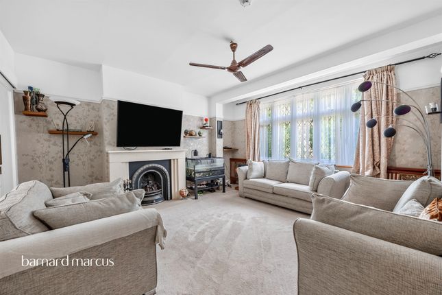 213, Upper Selsdon Road, South Croydon photo 4