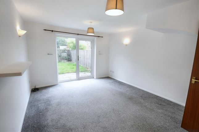 19, Limoges Court, Duston photo 4