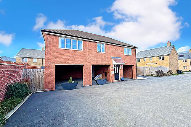 2-bed house on 26 Emmer Drive, Emmer Drive, Bedford, £1,550/mo