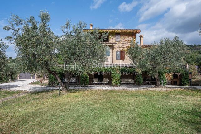 Villa for sale in La Quercia, Toffia, Lazio