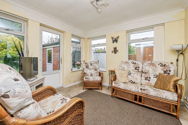 33, Lickhill Road, Stourport-on-Severn photo 4