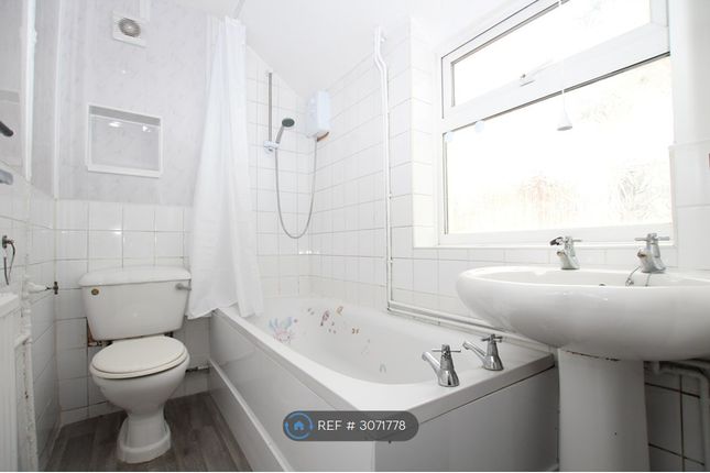 Rainham, Gillingham photo 5