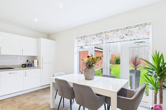 Moore Road, Anslow (7).Jpg