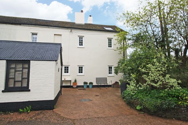 Sidmouth Road Clyst St Mary Exeter Ex5 4 Bedroom Cottage For
