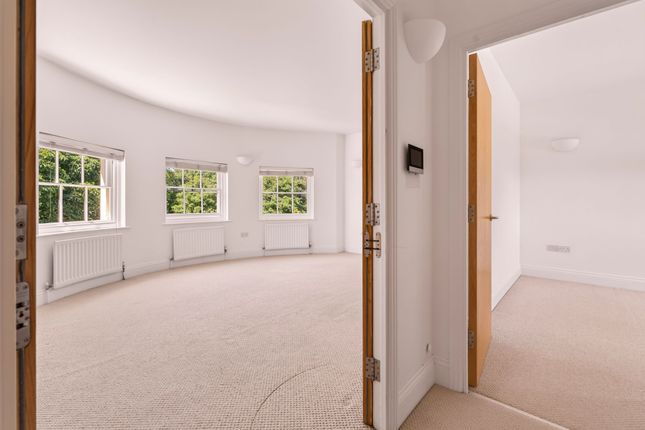 Apt 5, 3 Alexander Terrace, Worthing photo 4