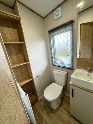 Mobile/park home for sale in Capernwray, Carnforth