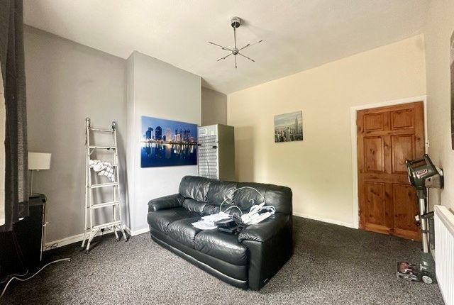 10, Northwich photo 2