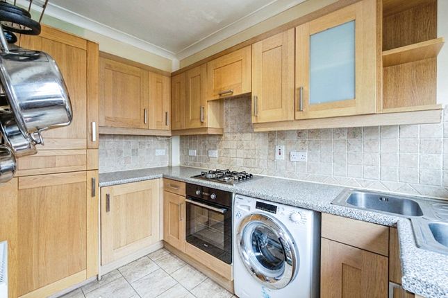 30, Tannsfeld Road, LONDON photo 4