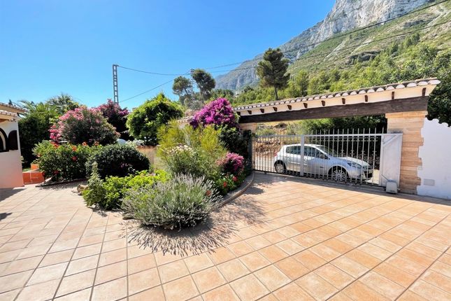 Detached house for sale in Montgo -, Alicante, 03730