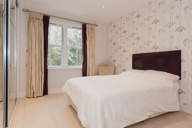 Flat for sale in Park Heights, South Street, Epsom