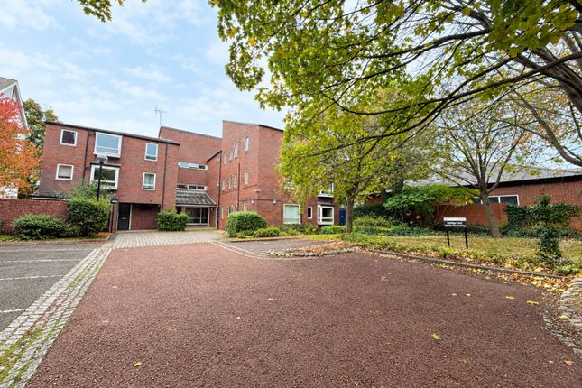 1-bed flat on The Limes, Sunderland, £35,000