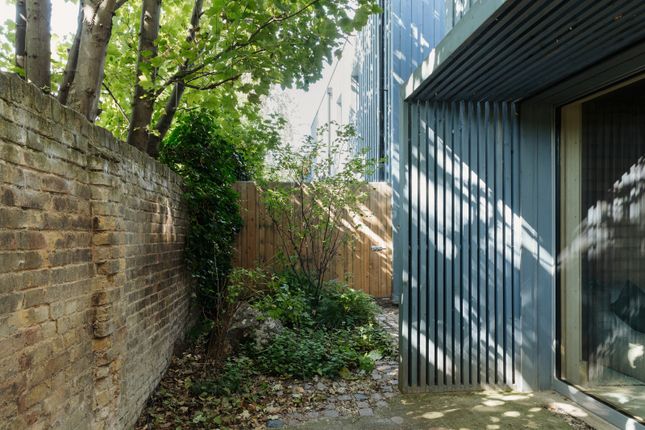 Terraced house for sale in The Arbour, Orford Road, London