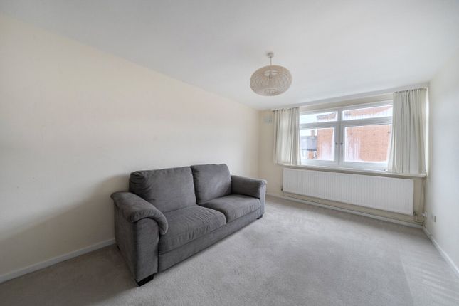 Birchington Court, Crouch Hall Road, Crouch End, London photo 5