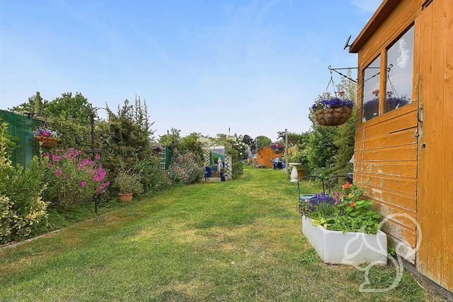 34, Victory Road, West Mersea photo 3