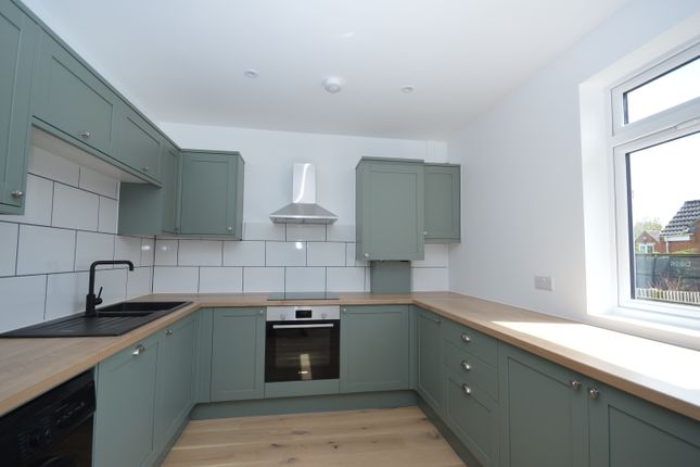 Detached house to rent in Braybrooke Road, Desborough, Kettering