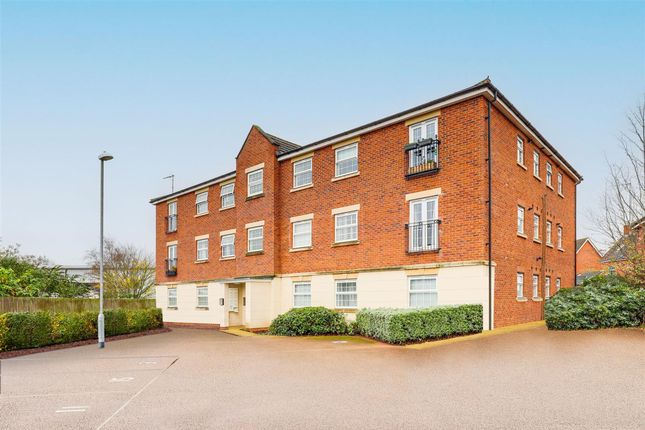 2-bed flat on 27 Paton Court, Nottingham, £120,000