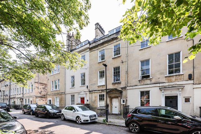 Basement Flat, 8 Kensington Place, Bath, Ba1 6Aw-1