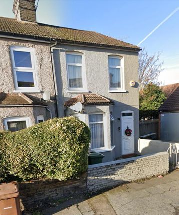 Thumbnail Semi-detached house to rent in Hathaway Road, Little Thurrock, Grays, Essex