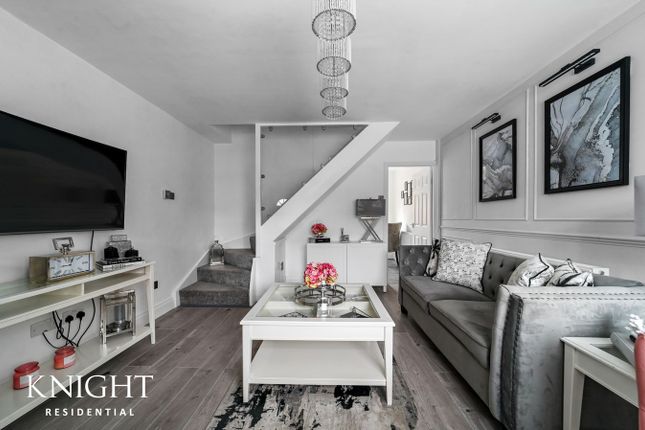 10, Darnel Way, Colchester photo 2