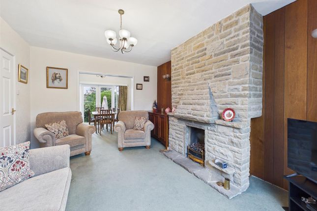 26, Warren Rise, Dronfield photo 3