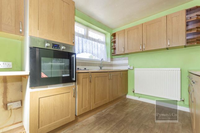 71, Colindeep Lane, Norwich photo 4