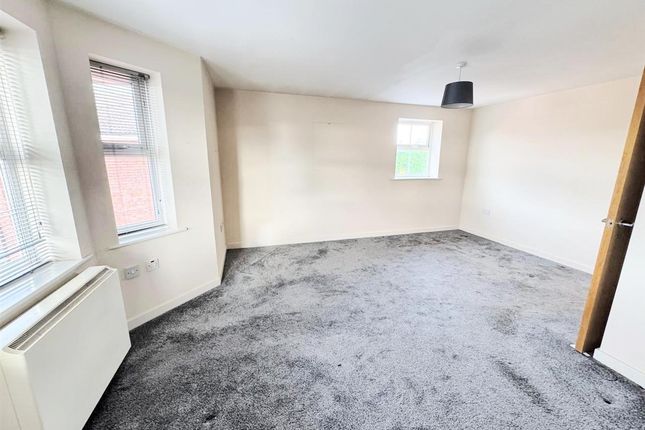 31, Charlton Court, Liverpool photo 2