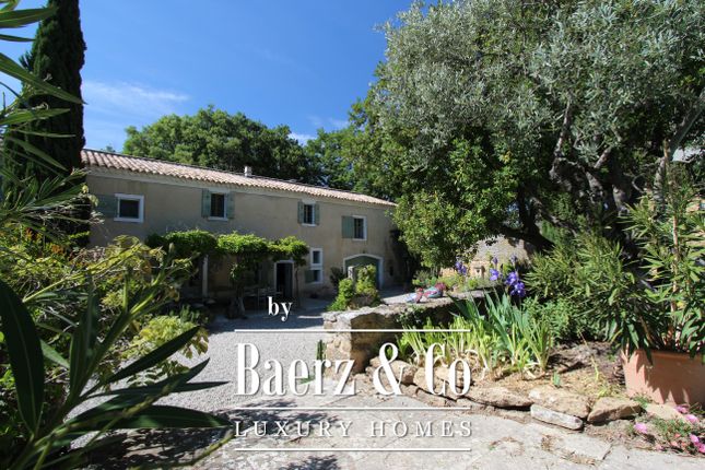 Country house for sale in Mt Ventoux, 84390 Brantes, France