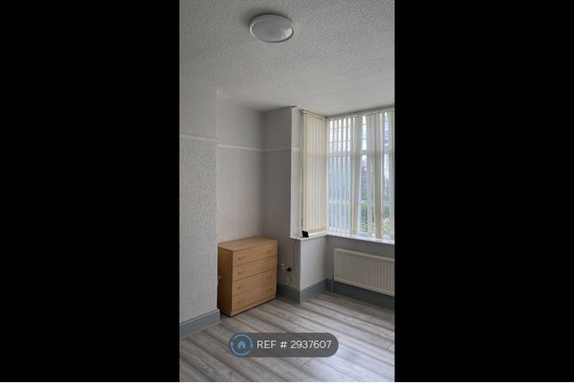 Oakwood Road East, Broomline Rotherham, Rotherham photo 3
