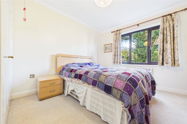 7, Willows Court, Pangbourne photo 4