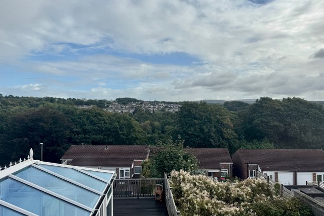 4, Bradfield Close, Plymouth photo 2