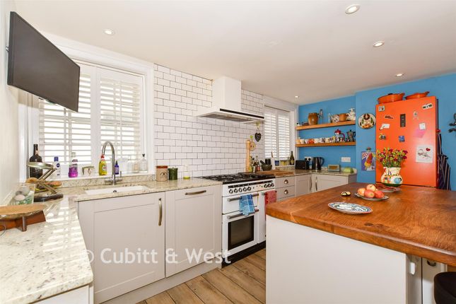23A, River Road, Arundel photo 4