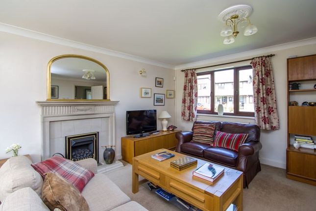 18, Maillards Haven, Penarth photo 4