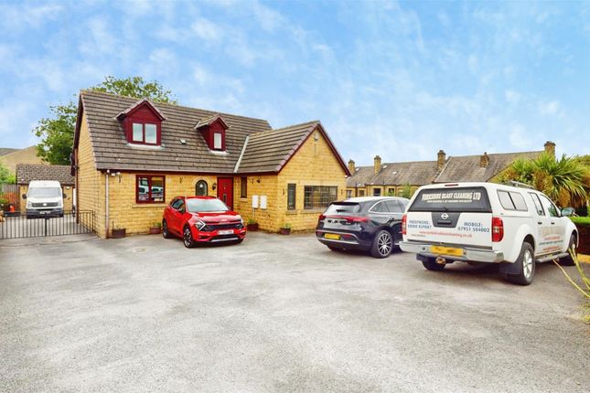 6, Gayle Close, Bradford photo 2