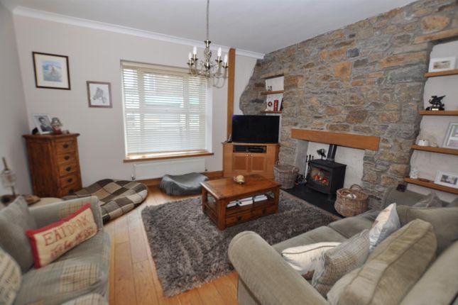 Ty'r Crydd, 3, St. John Street, Whitland photo 2