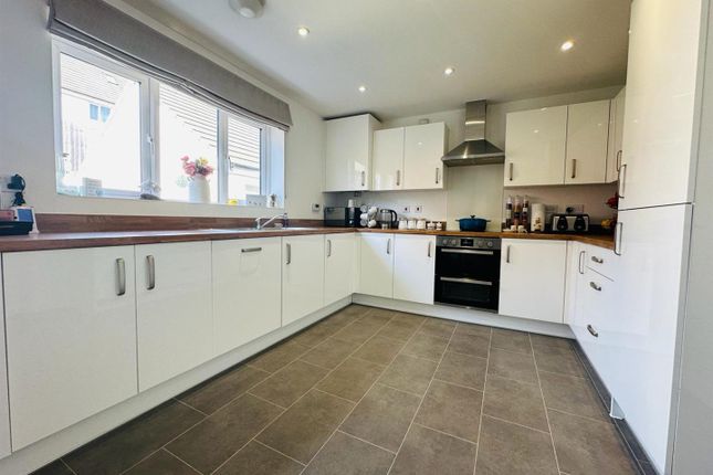Property for sale in Loom End, Tiverton