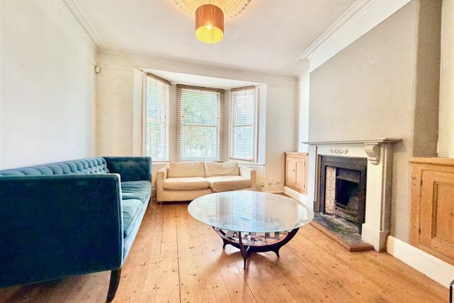 15, Pellow Place, Plymouth photo 2