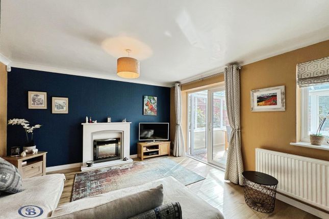 19, Beech Close, Congleton photo 2