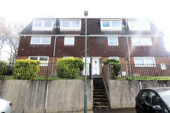 Thumbnail Maisonette for sale in Thorne Close, Northumberland Heath