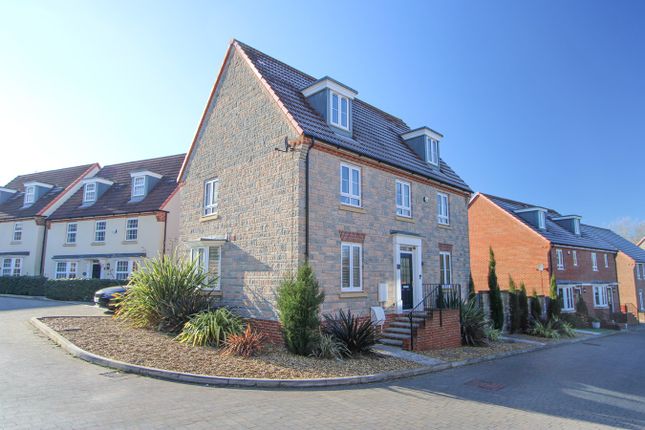 Thumbnail Detached house for sale in Wainblade Court, Yate