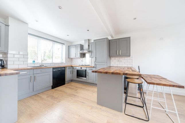 Detached house to rent in Maidenhead, Berkshire