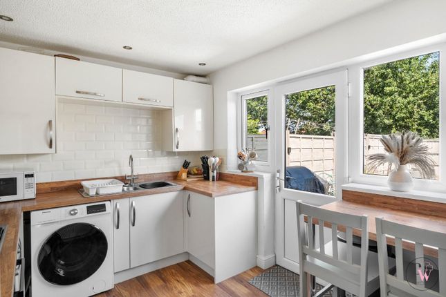 4, Redshaw Close, Middlewich photo 3