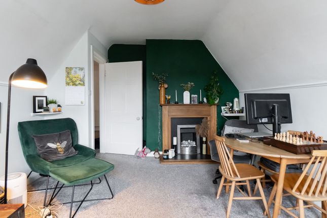 11b Toller Road, Leicester photo 4