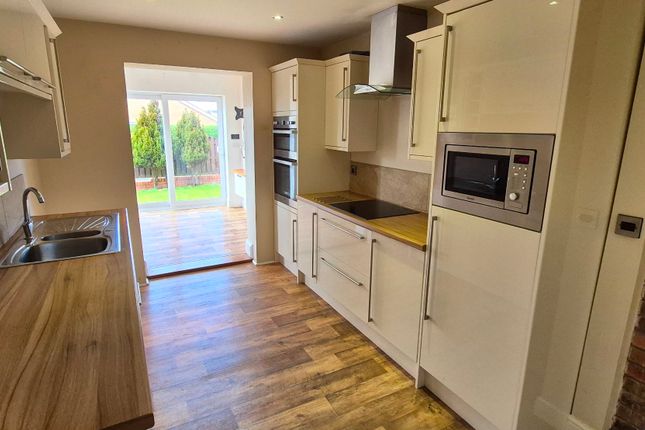 52 Harford Road, Scarborough photo 3