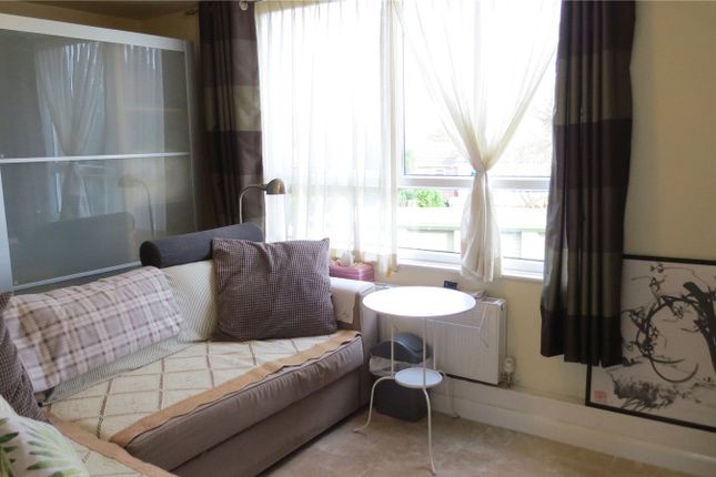 Flat for sale in Lime Tree Avenue, Wolverhampton, West Midlands
