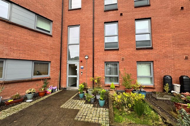 3/1, 16 Holmbank Avenue, Glasgow, G41 3JH, Glasgow photo 2