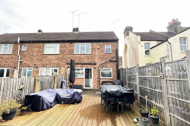 End terrace house for sale in Providence Street, Greenhithe